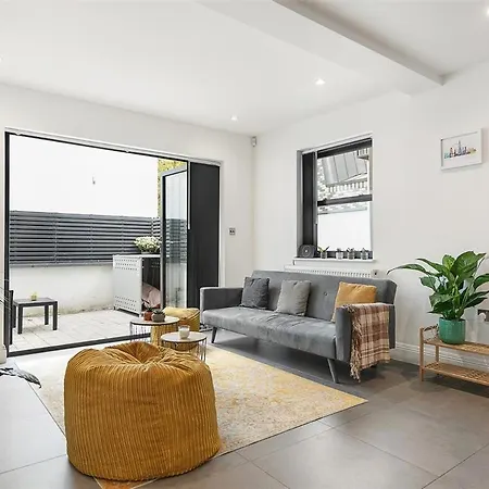 Heart Warming Getaway 1Br 1Ba Private Patio Apartment